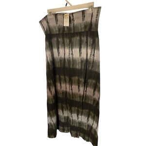 Agnes & Dora Green Ombre Maxi Skirt